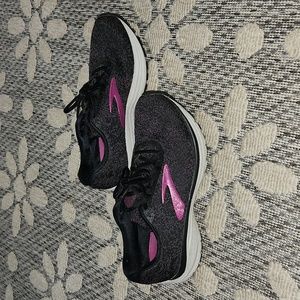 Brooks DNA Sneakers Size 8.5